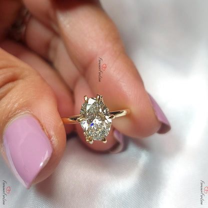 1.5 Ct Oval Diamond Solitaire Engagement Ring