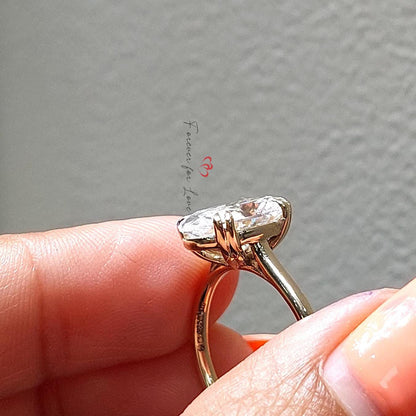 4 Ct Oval Diamond, Moissanite Halo Engagement Ring