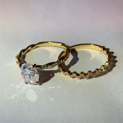 1 Ct Oval Diamond, Moissanite Engagement Ring