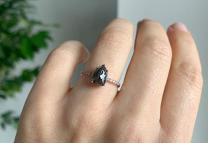 4 Ct Round Black Diamond, Moissanite Wedding Band