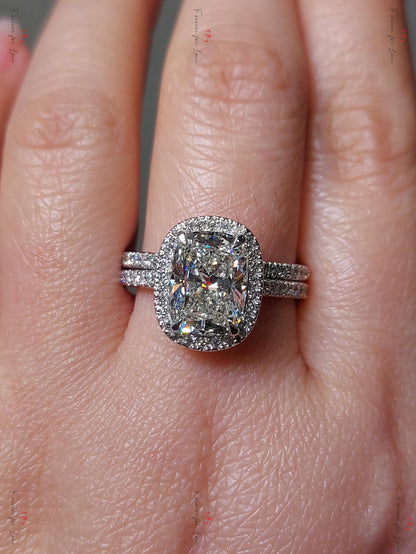3.5 Ct IGI Certified Cushion Lab Diamond Hidden Halo Engagement Ring