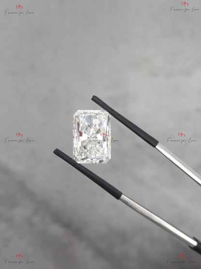 10 Ct Radiant Lab Diamond Ring