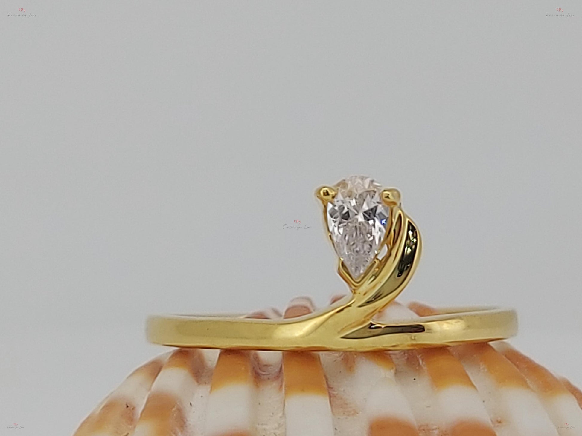 1.5 Ct IGI Certified Pear Lab Diamond Engagement Ring