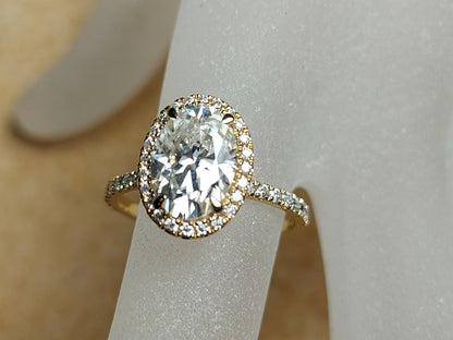 2 Ct Oval Diamond, Moissanite Halo Engagement Ring