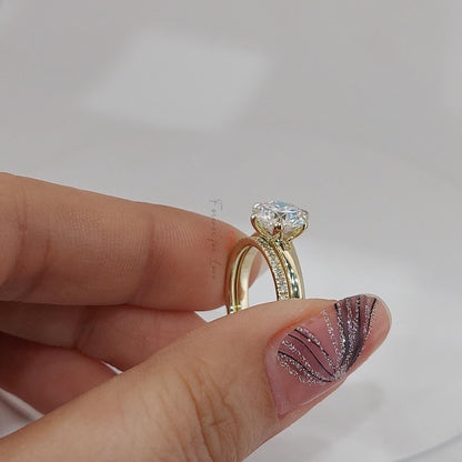 1.5 Ct IGI Certified Round Lab Diamond Solitaire Engagement Ring