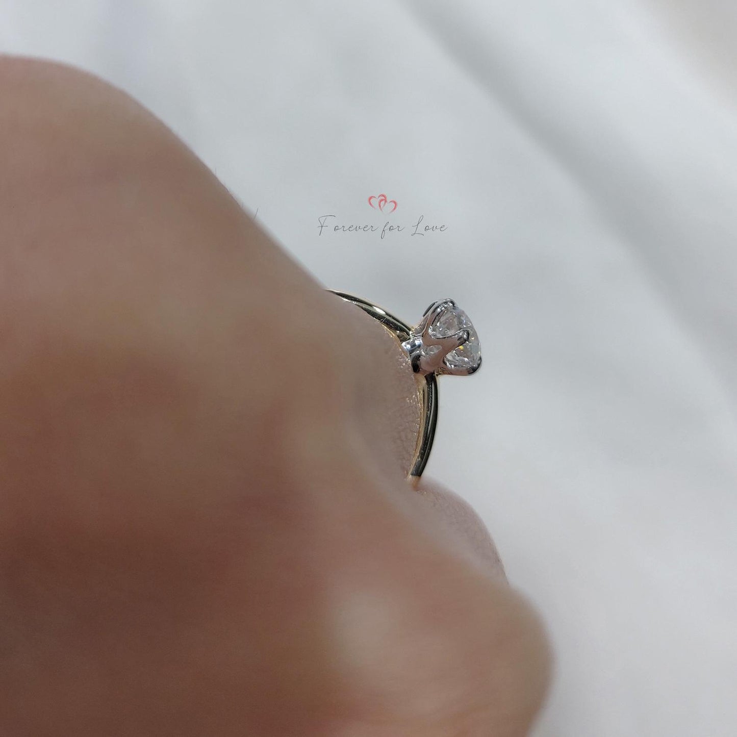 Bague de Fiançailles Auréole avec Diamant de Laboratoire Ancien de Taille Coussin de 3 Carats Round cut 1Ct Moissanite taille brillant engagement ring in Gold or Platinum — custom handcrafted by Forever For Love