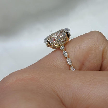 5.0 CT Oval Moissanite Hybrid Colorless Engagement Ring, Oval Moissanite, Distance Pave Wedding Ring, Hand made Ring, Anniversary Gift Ring
