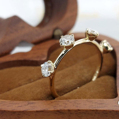 Round Lab Diamond Band