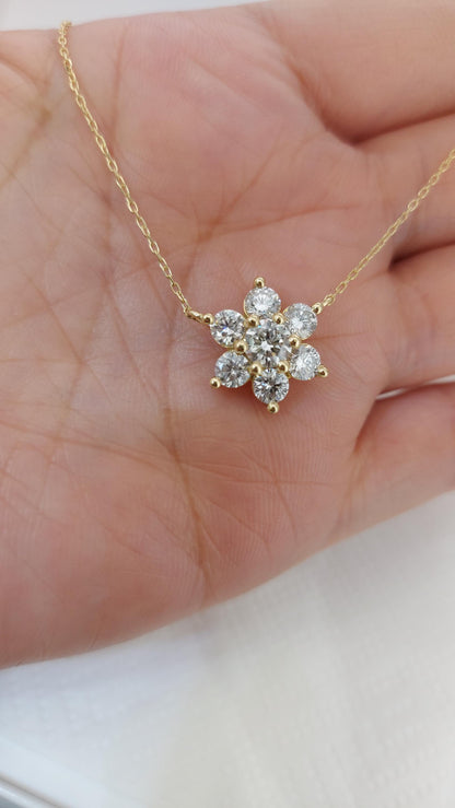 Collier en or jaune 14 carats, pendentif cœur minimaliste délicat, collier femme en diamant véritable, cadeau spécial pour elle.