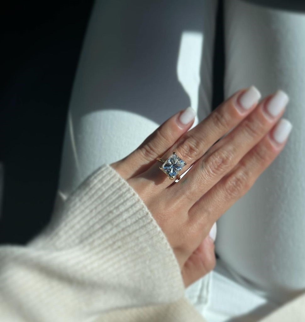 5 Ct Radiant Moissanite Engagement Ring