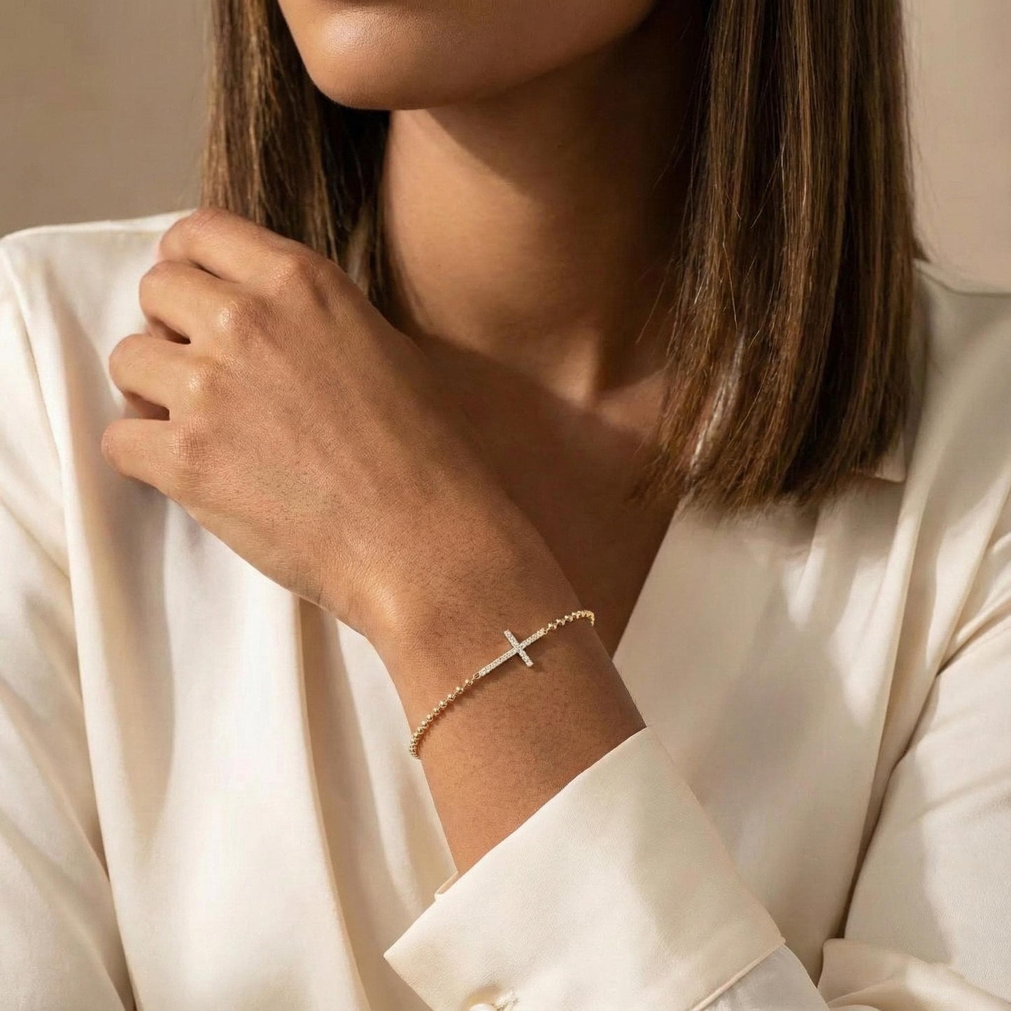 14 Karat Gold Diamantarmband, Kreuzarmband, massive Kugelkette, christlicher Schmuck, massives Gold, zartes Armband, Geschenk für Sie Moissanite engagement ring in Gold or Platinum — custom handcrafted by Forever For Love
