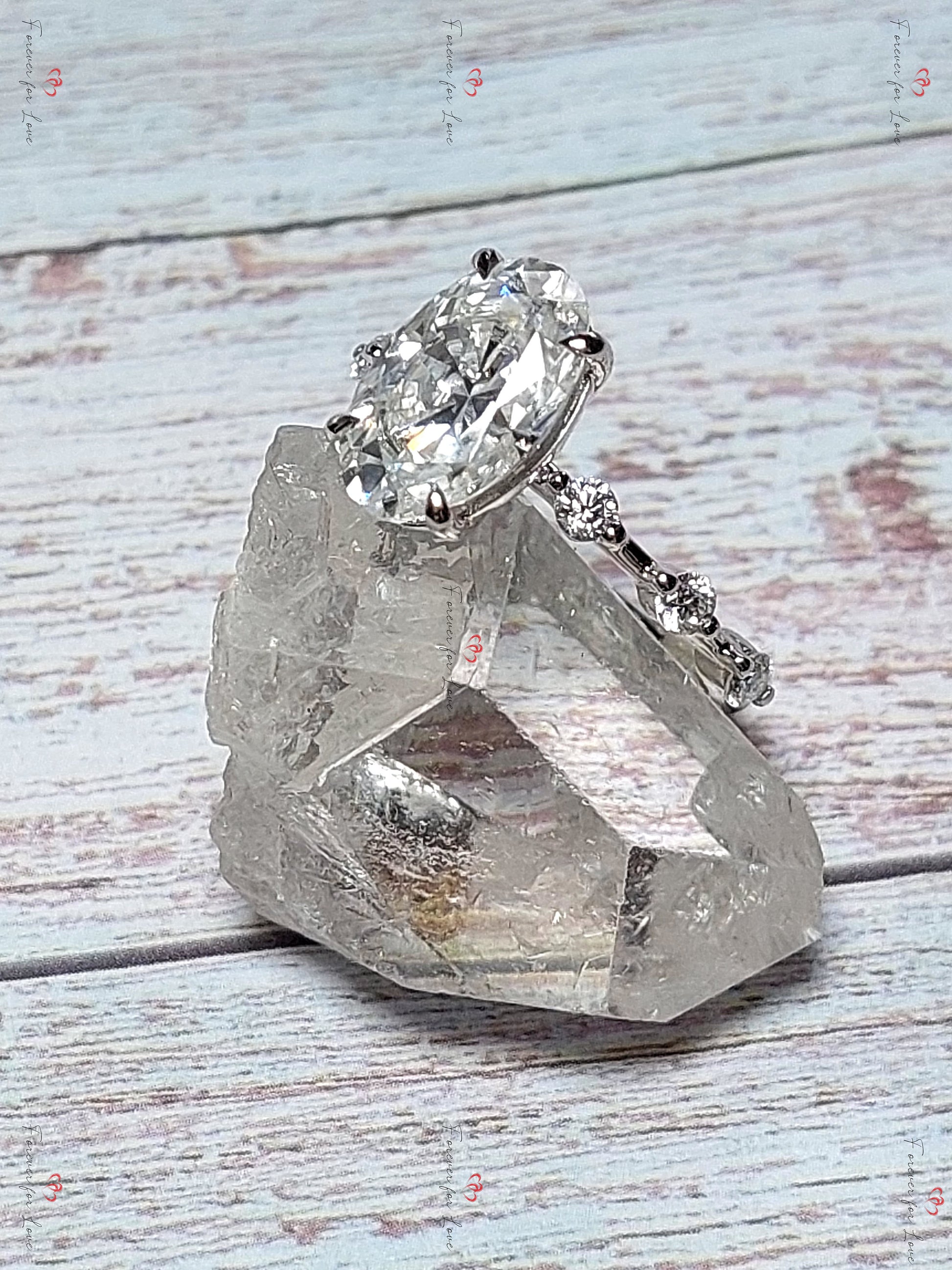 2.5 Ct Oval Moissanite Engagement Ring
