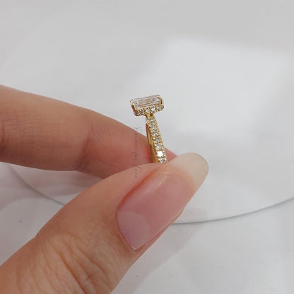 1 Ct IGI Certified Radiant Lab Diamond Hidden Halo Engagement Ring