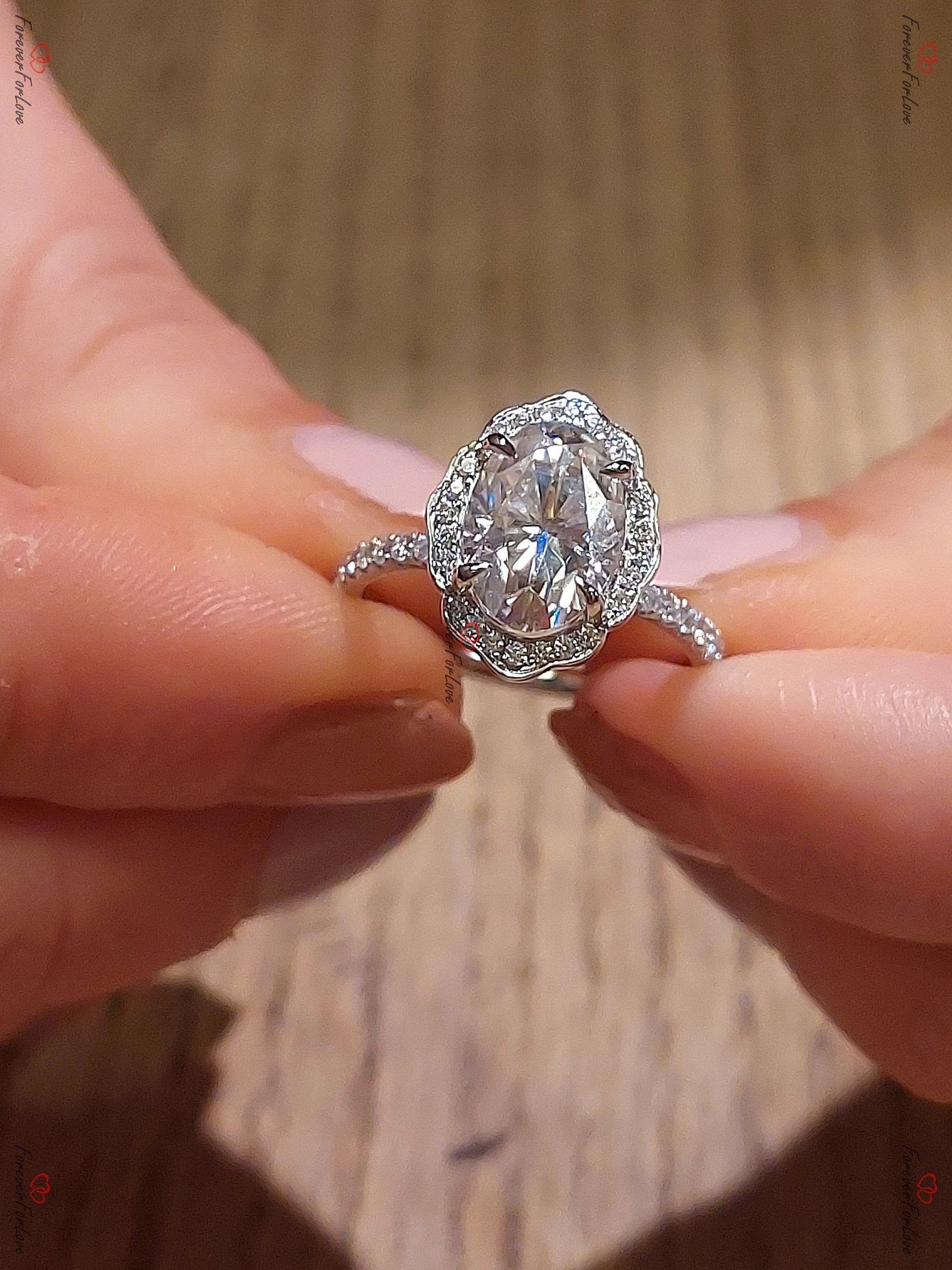 2 Ct Oval Moissanite Halo Engagement Ring