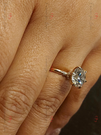 3 Ct IGI Certified Round Lab Diamond Solitaire Engagement Ring