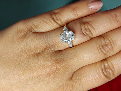 Oval Moissanite Three Stone Engagement Ring