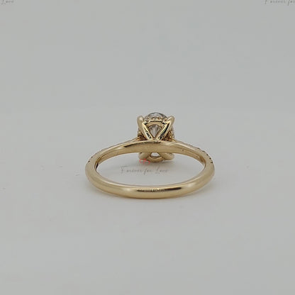 1.5 Ct IGI Certified Oval Diamond Engagement Ring