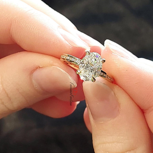 1.35 Ct IGI Certified Oval Lab Diamond Engagement Ring