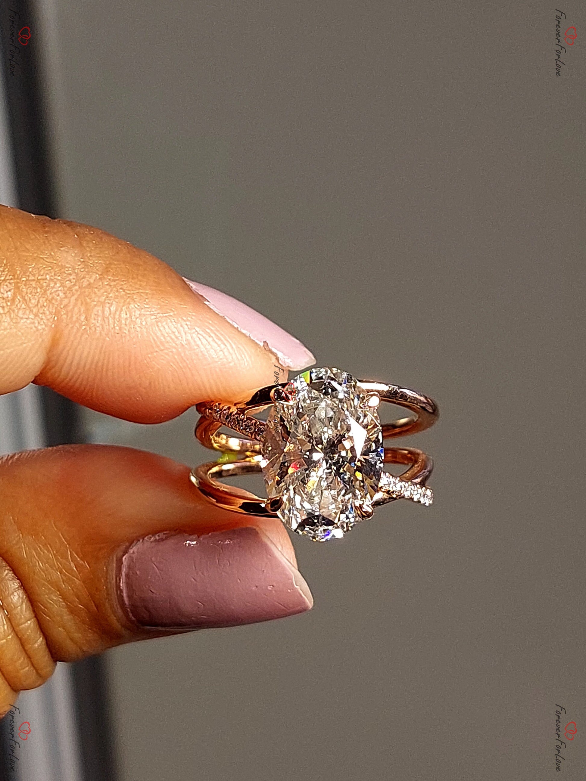 IGI Certified Oval Diamond Engagement Ring