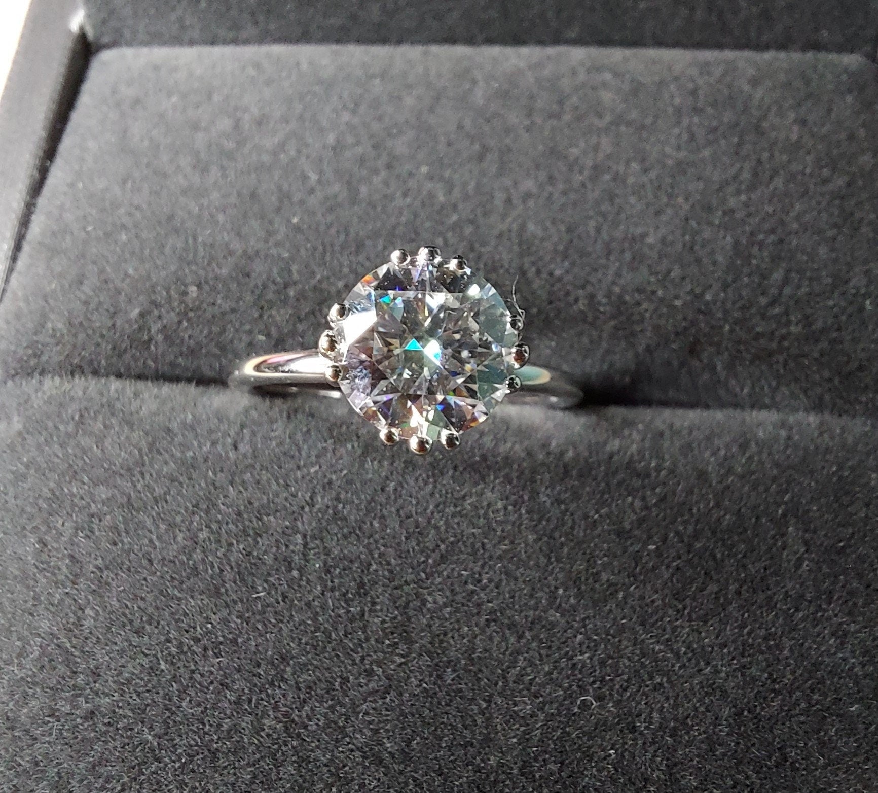1 Ct Round Diamond, Moissanite Engagement Ring