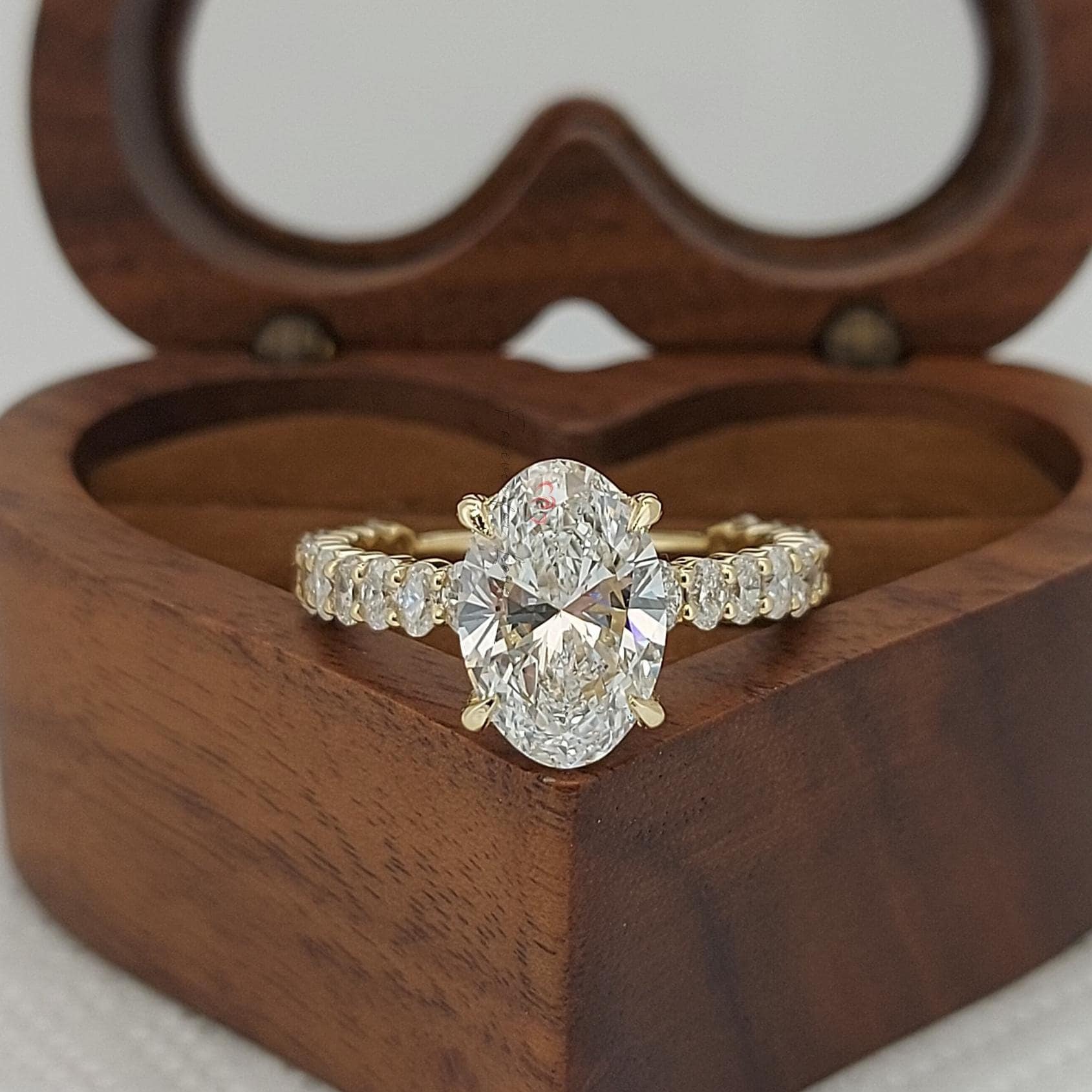 Oval Lab Diamond Ring