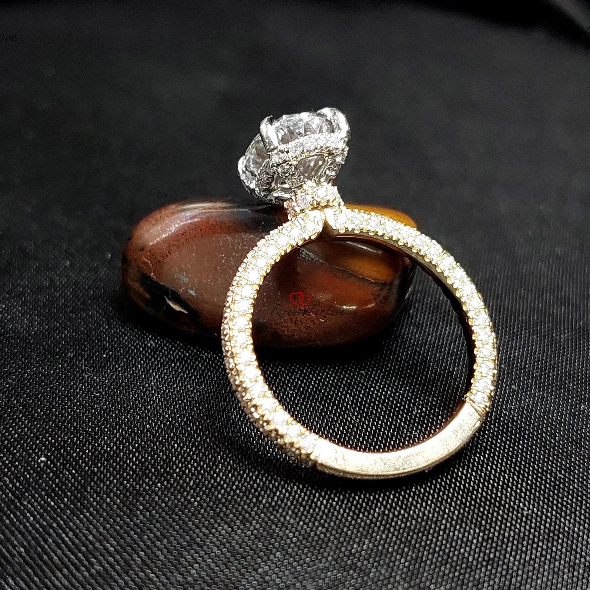 1.5 Ct IGI Certified Oval Lab Diamond Engagement Ring