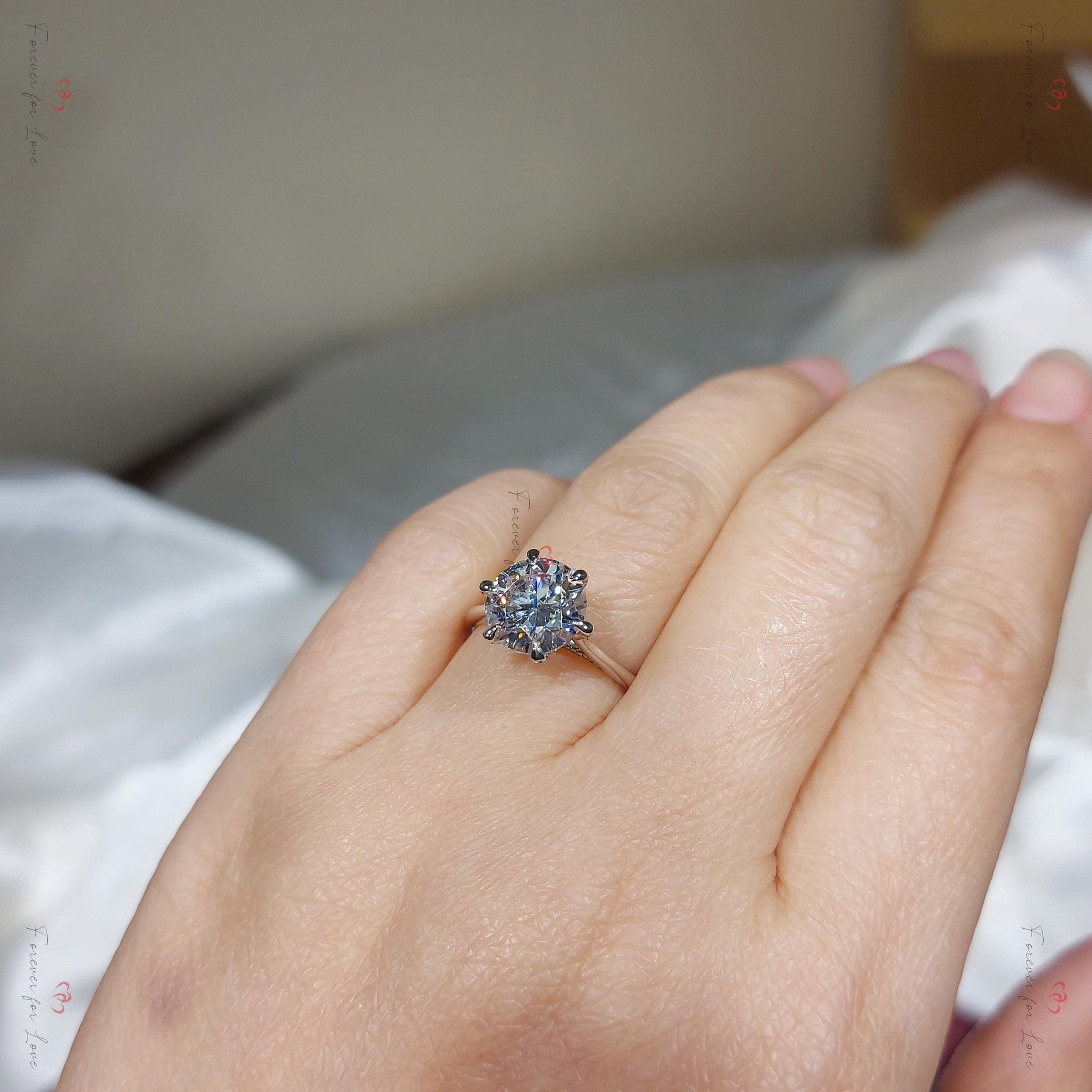 3 Ct IGI Certified Round Lab Diamond Solitaire Engagement Ring