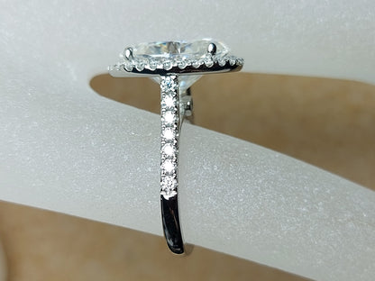 7 Ct Oval Diamond, Moissanite Halo Engagement Ring
