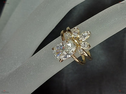 Oval Diamond, Moissanite Engagement Ring
