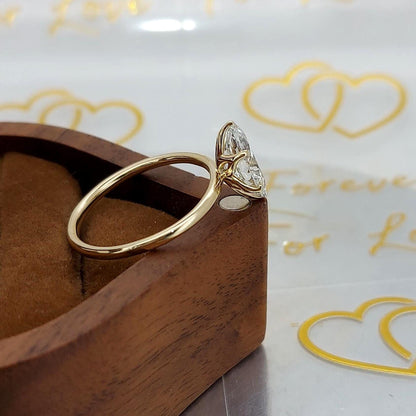 2.5 Ct IGI Certified Oval Lab Diamond Engagement Ring