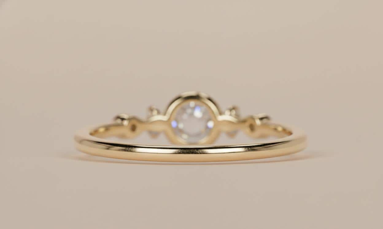 Round Lab Diamond Engagement Ring