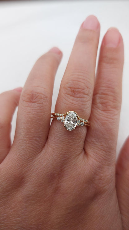 1.5 Ct IGI Certified Oval Lab Diamond Solitaire Engagement Ring