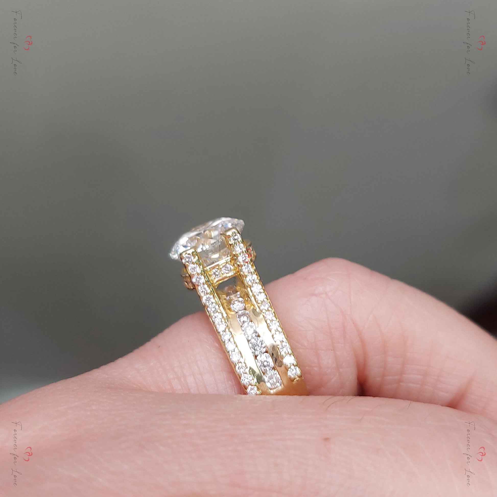 2 Ct IGI Certified Round Lab Diamond Engagement Ring