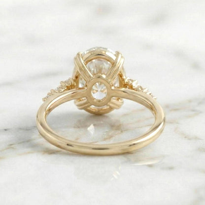 4.5 Ct IGI Certified Oval Lab Diamond Band