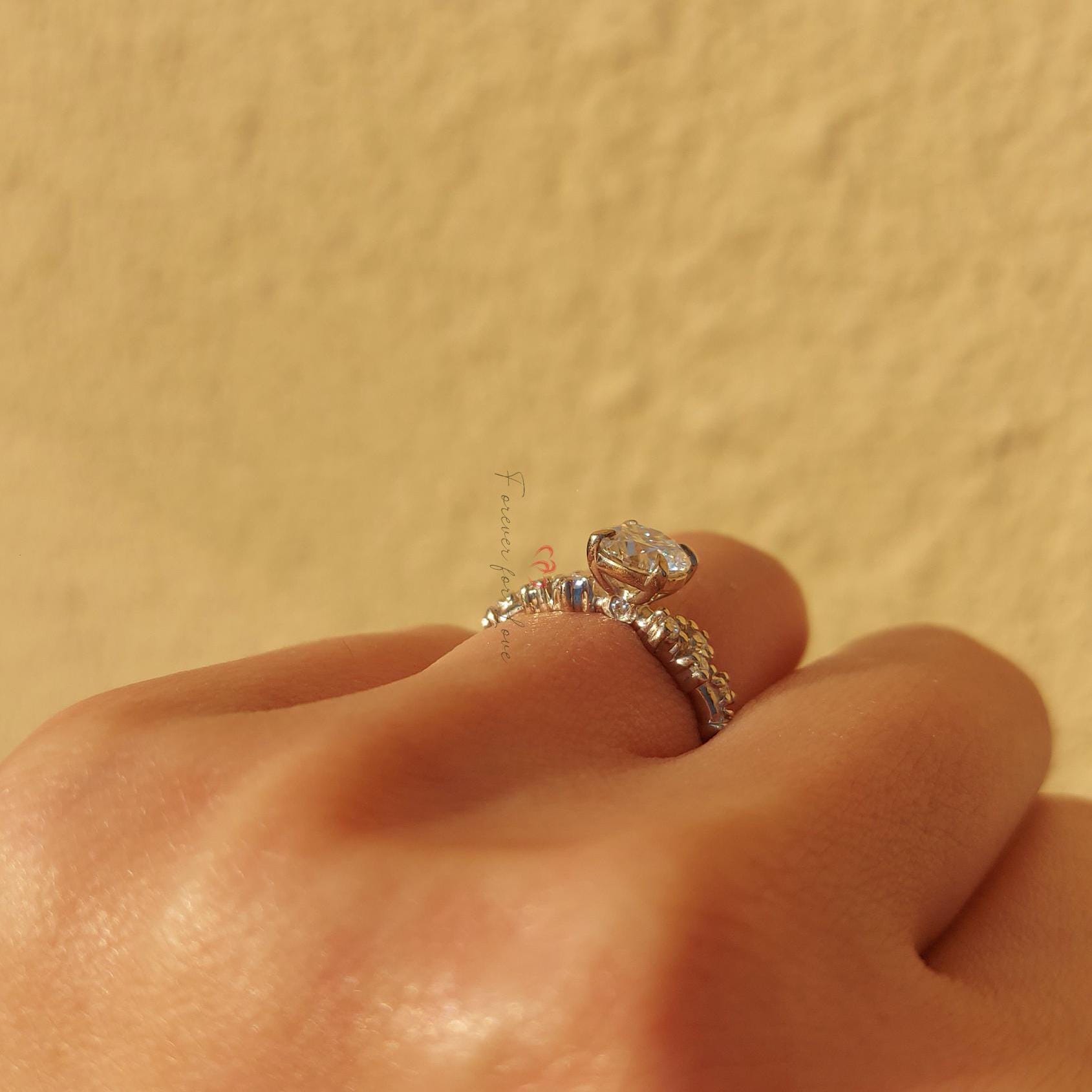 1 Ct Round Natural Diamond Engagement Ring