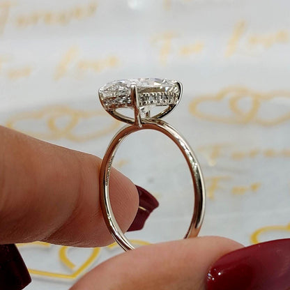 3 Ct IGI Certified Oval Lab Diamond Solitaire Engagement Ring