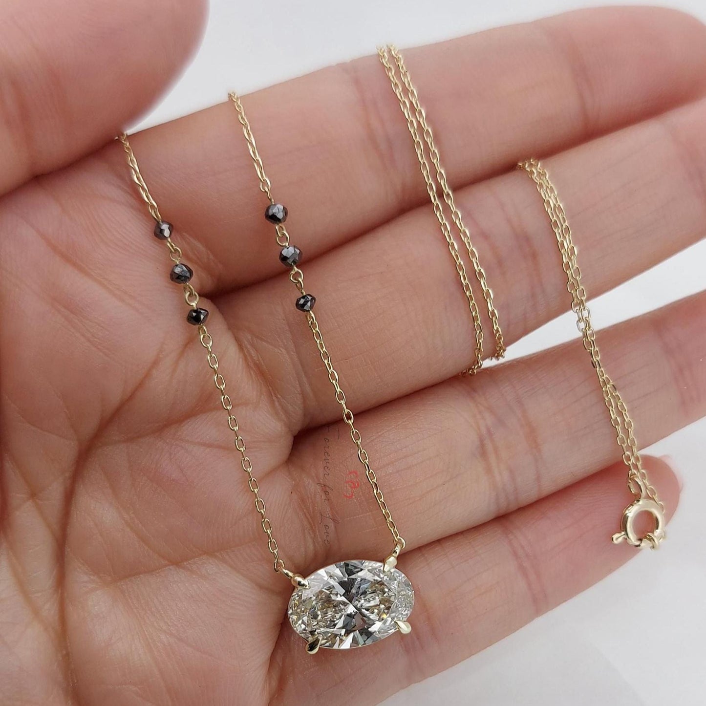 18 Karat Gelbgold Laborgezüchteter 4-Krappen-Diamant 3 Karat Schwarze Diamanten Mangalsutra Halskette IGI-zertifiziert Moissanite engagement ring in Gold or Platinum — custom handcrafted by Forever For Love