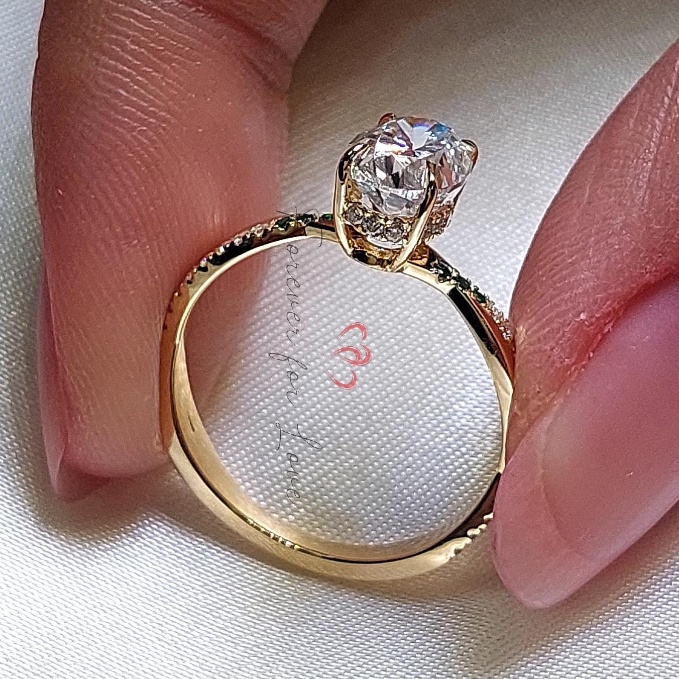 Oval Moissanite and Diamond Engagement Ring,Bridal Promise Ring 1.5 Ct Moissanite in 14k Gold Diamond Twisted band Gift for her.
