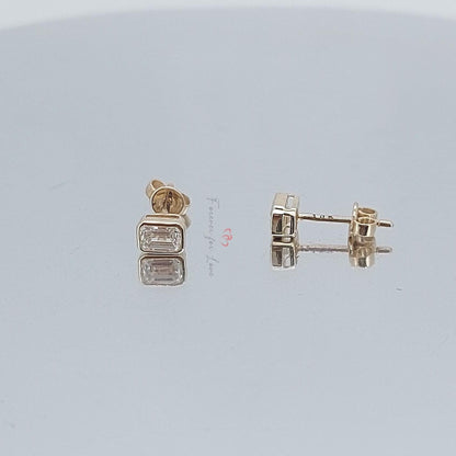 Puces d'oreilles en or 10K et diamants taille émeraude - 1 carat
