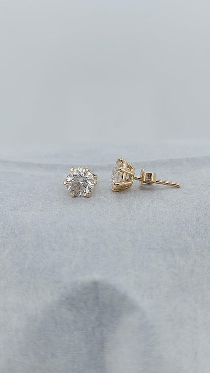 Boucles d'oreilles clous en or jaune avec diamants ronds de laboratoire totalisant 2 carats, clous en diamant, véritables clous en diamant, cadeau d'anniversaire, cadeau de Saint-Valentin pour elle