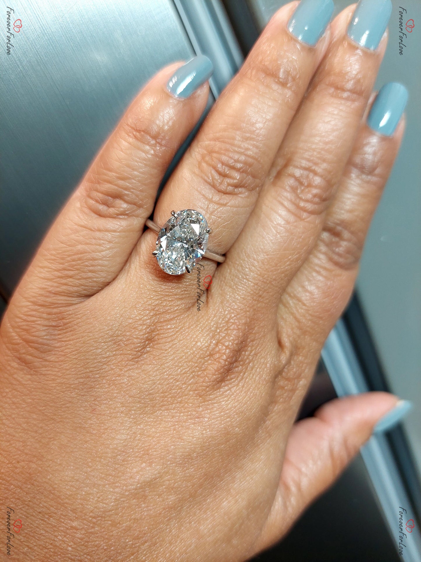 5 Karat ovaler Labordiamant-Verlobungsring Oval cut Moissanite engagement ring in 935 Argentium Silber — custom handcrafted by Forever For Love