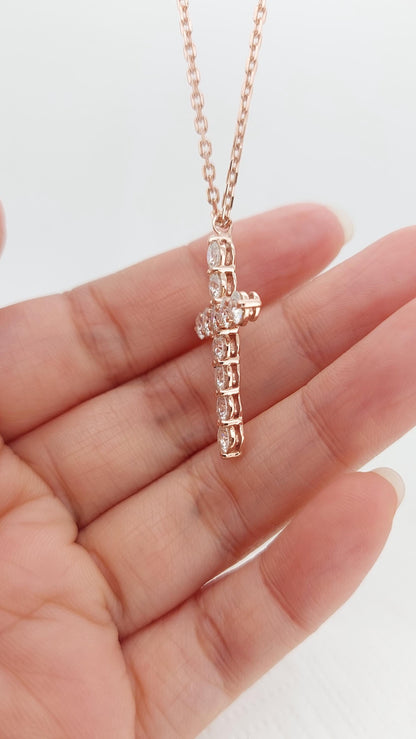 14k Massivgold Diamant Kreuz Halskette für Damen, Diamant Kreuz Anhänger, Religiöser Schmuck, Christlicher Glaube Anhänger, Kreuz Geschenk für Frauen
