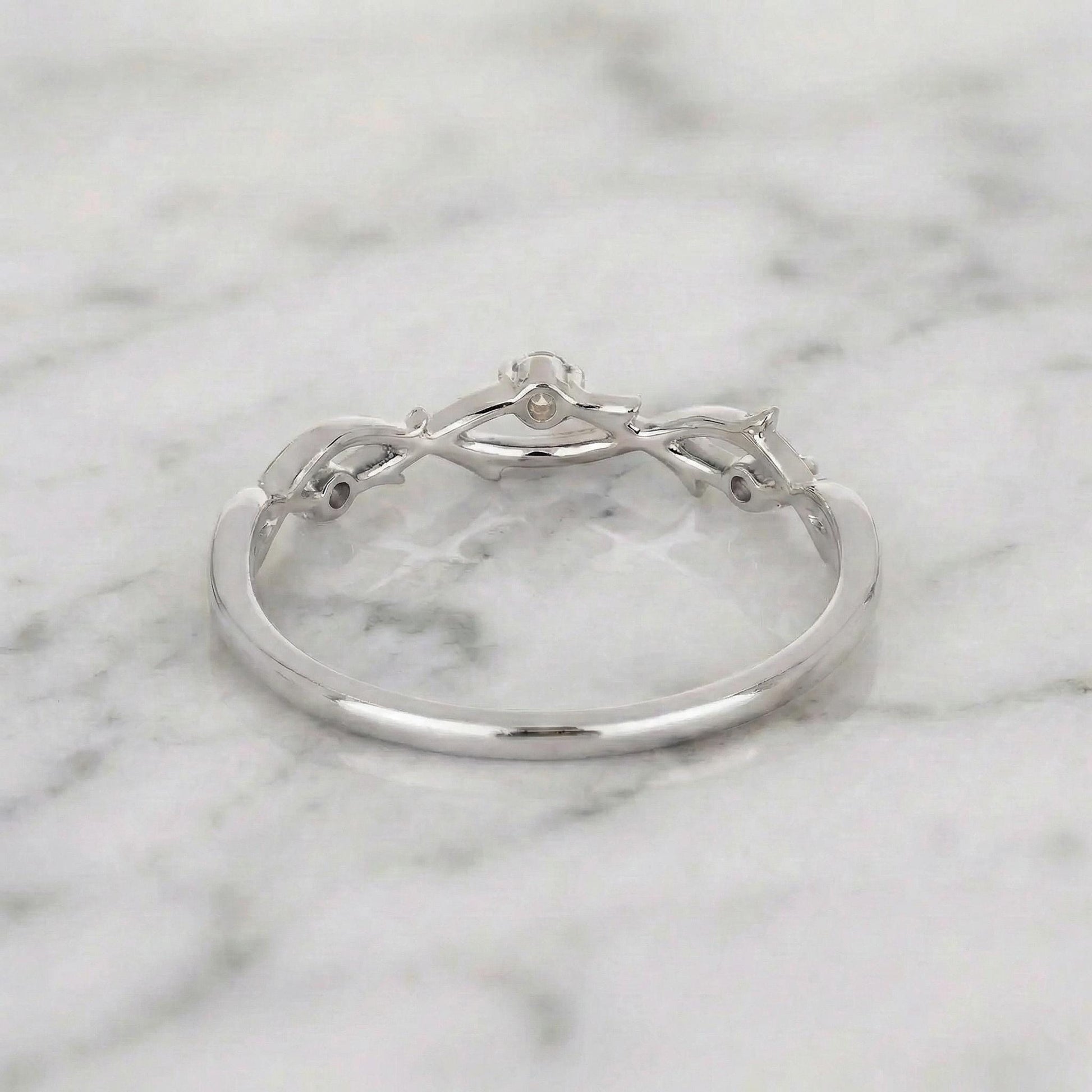 Nature Inspired Leaf Ring for Women Vintage Diamond Ring for Wedding Unique Small Promise Ring for Her Leaf, Stackable Band, Perfect gift