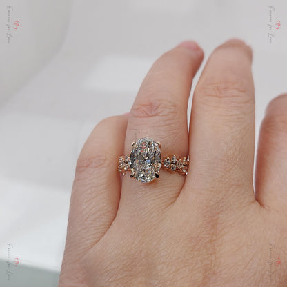 3 Ct IGI Certified Oval Diamond Engagement Ring