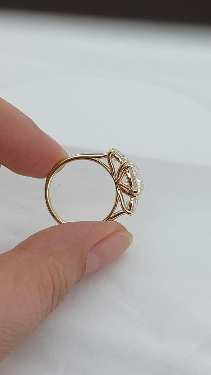 Vintage Moissanite engagement ring solid gold engagement ring round moissanite ring diamond cluster ring wedding Bridal Anniversary