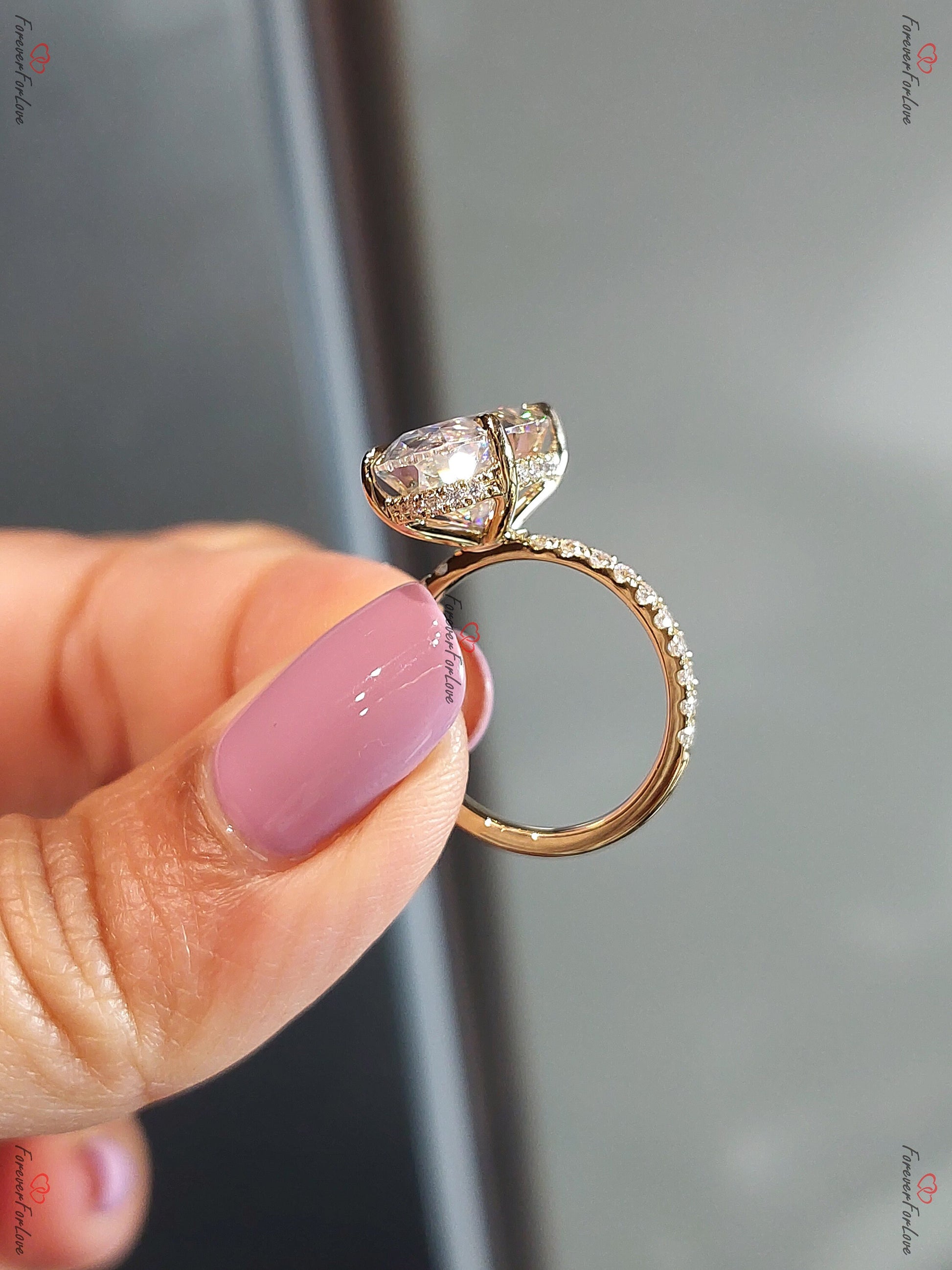 Oval Diamond, Moissanite Eternity Band