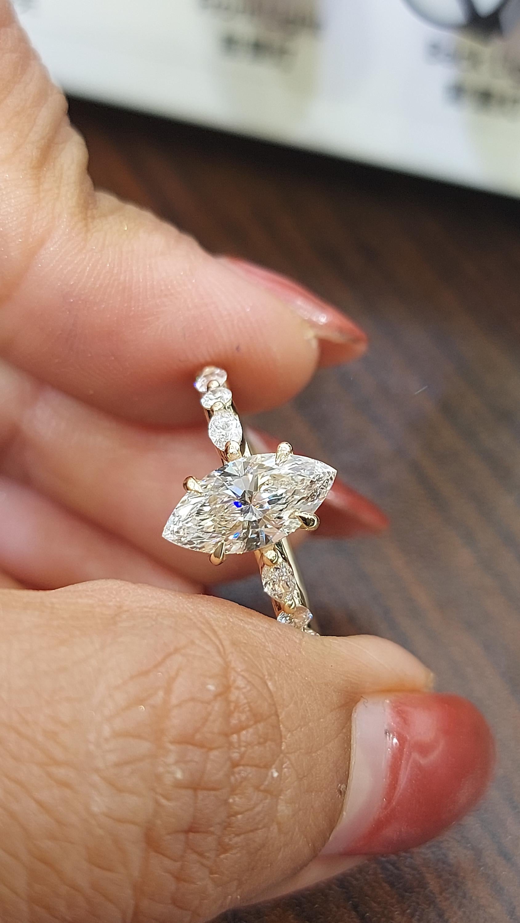 1 Ct IGI Certified Marquise Diamond Band