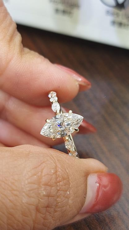 1 Ct IGI Certified Marquise Diamond Band