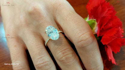 5 Ct IGI Certified Oval Lab Diamond Solitaire Engagement Ring