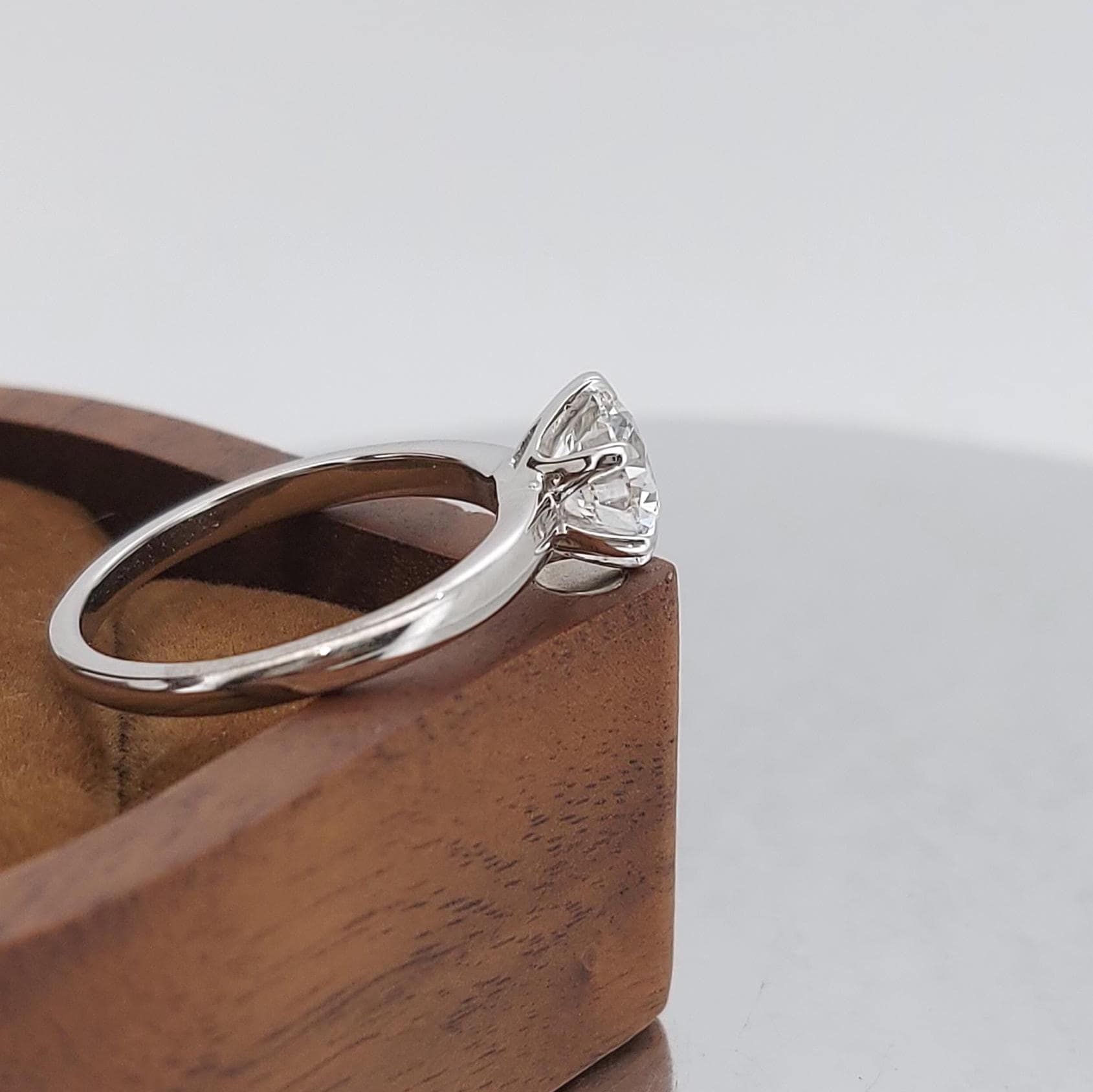 1.58 Ct IGI Certified Round Lab Diamond Solitaire Engagement Ring